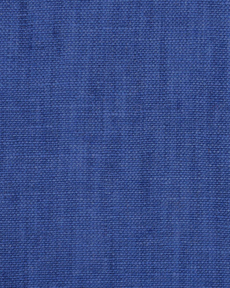 Close up of the custom linen shirt for men in mid blue by Luxire Clothing 2