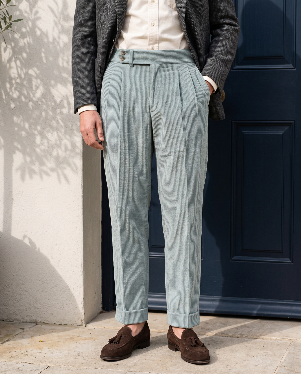 Modrone Corduroy Seersucker Light Green -8 Wale - 1